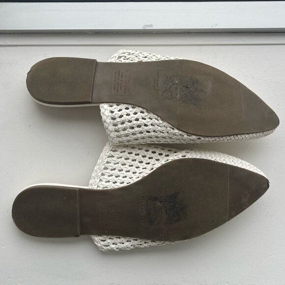 American Eagle White Woven Slides - Picture 3 of 3